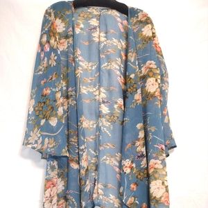 Plus Size floral kimono